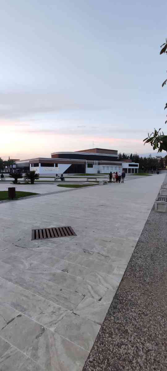 snaphot Y. Pazarcı, Ein aktueller Blick auf das Kulturzentrum in Manavgat, 02.05.2023 16:43