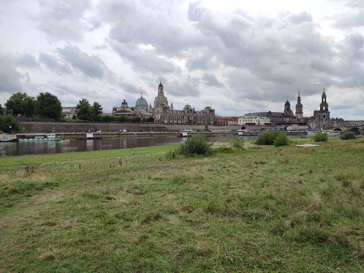 snaphot Dresden, Mit Panorama der Dresdner Altstadt , 06.08.2023 16:12