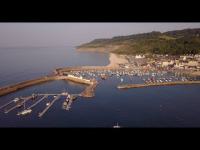 zur Webcam Lyme Regis - Harbour